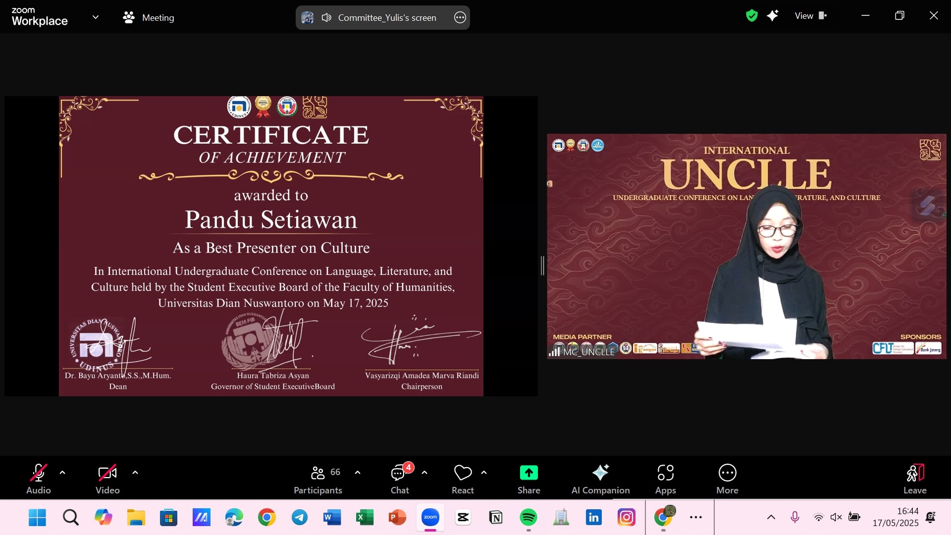 Penyerahan Sertifikat Kepada Best Presenter (3)